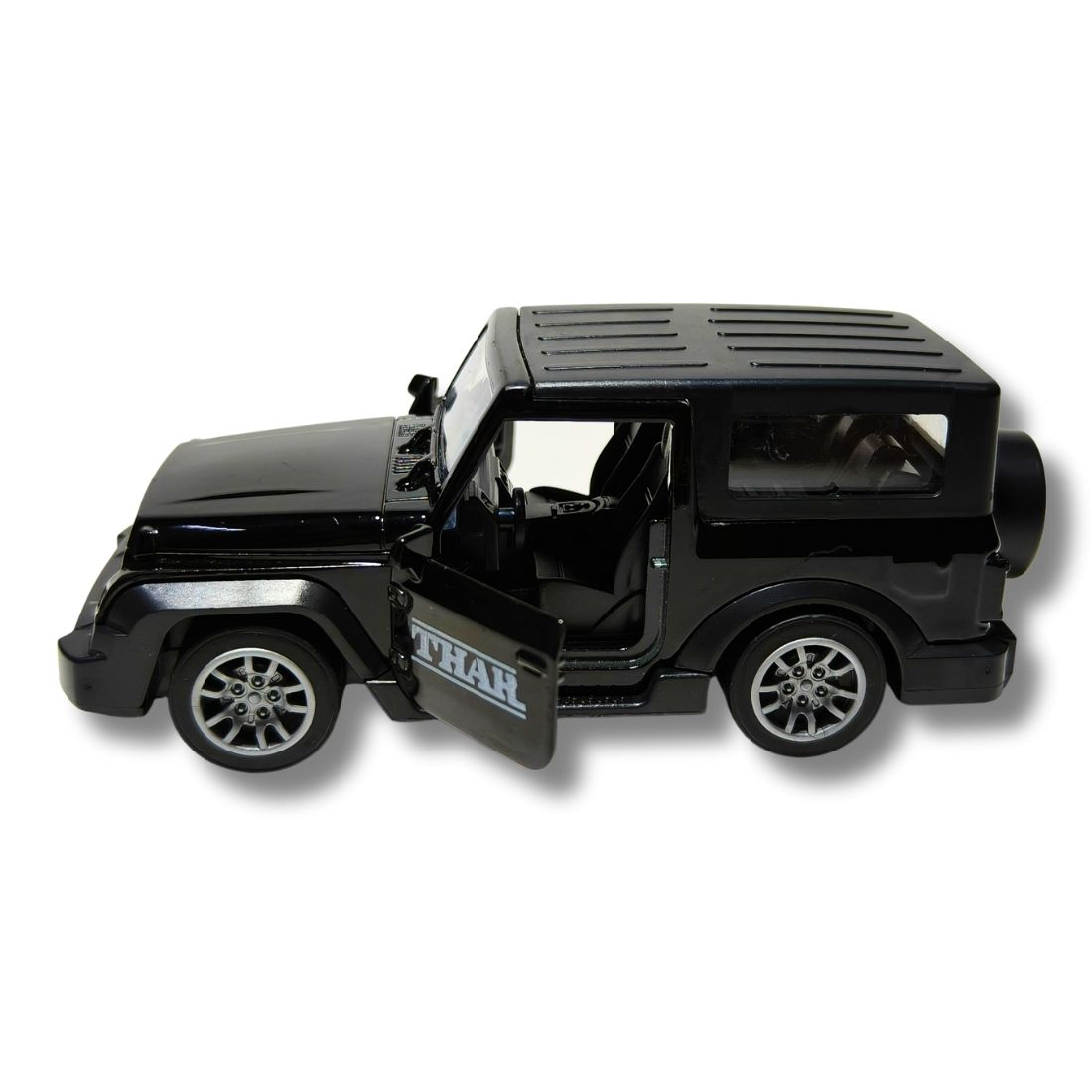 black mahindra thar die cast toy car 1:32 scale model